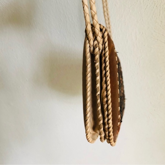 Vintage New Boho Diamond Pattern hand stitched Leather crossbody Bag purse - Picture 5 of 16